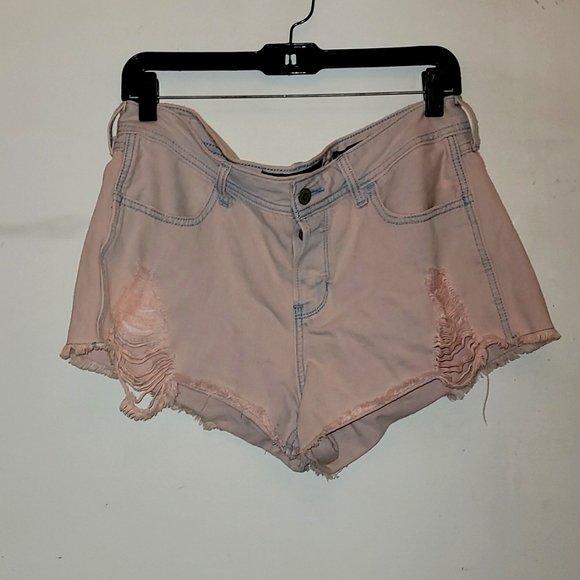 Hollister low rise pinkish hue distressed denim shorts - Picture 1 of 6